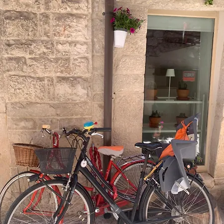 Old Town Moschetti 20 شقة